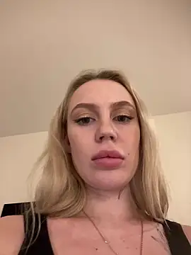 Snapshot of meanexx chatting on 12-01-24, 09:37 meanexx online show from 12-01-24, 09:37