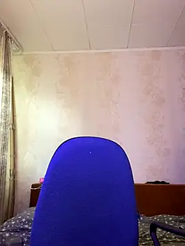 Snapshot of meanexx chatting on 10-05-25, 12:36 meanexx online show from 10-05-25, 12:36