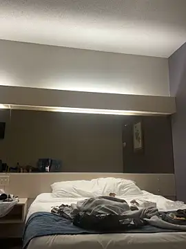 Snapshot of Bigbootylavishh chatting on 12-01-25, 04:34 Bigbootylavishh online show from 12-01-25, 04:34