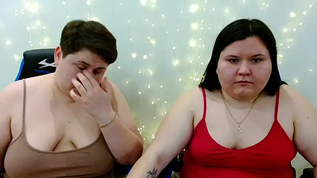 BeckyAndHellen online show from 12-14-25, 02:22