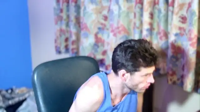 Snapshot of savageconfidence chatting on 11-01-25, 08:16 savageconfidence online show from 11-01-25, 08:16