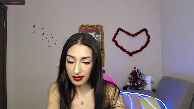 Snapshot of Lina_Robbins chatting on 01-02-25, 12:23 Lina Robbins online show from 01-02-25, 12:23