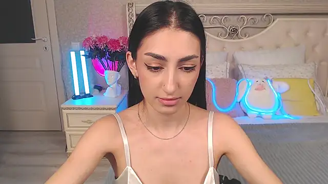 Lina Robbins online show from 02-17-26, 10:38