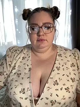 Snapshot of Chloe_WS chatting on 01-06-25, 07:09 Chloe WS online show from 01-06-25, 07:09