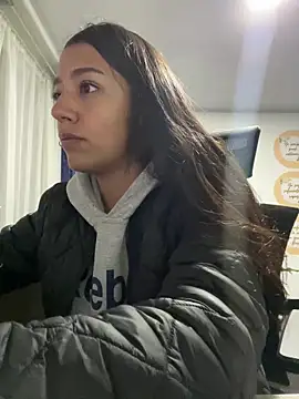 Snapshot of Samy_Vegaa chatting on 03-05-25, 11:49 Samy Vegaa online show from 03-05-25, 11:49