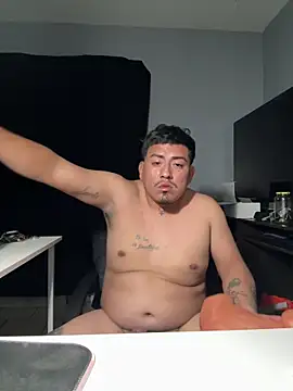 Luisrtrrr online show from 12-18-25, 06:19