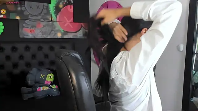 LOISE-XX online show from 09-09-25, 02:05