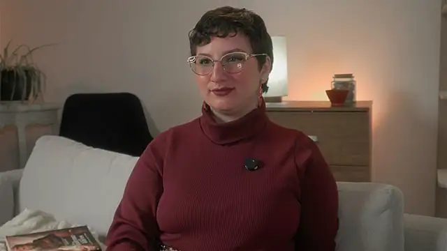 Ximenna Cruz online show from 10-22-25, 08:41