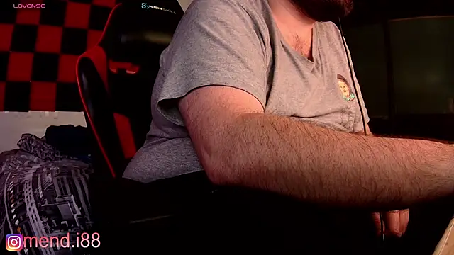 menditeta1 online show from 02-18-25, 09:32