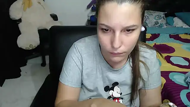 alexia 87 online show from 01-25-25, 08:42