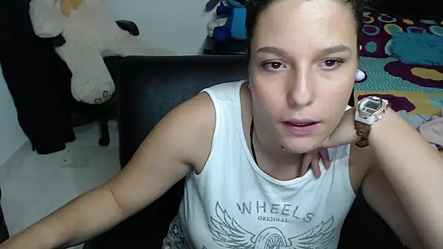 alexia 87 online show from 01-26-25, 06:07