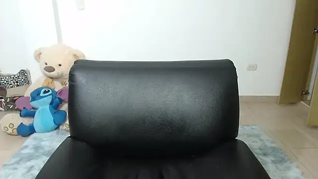 alexia 87 online show from 03-17-25, 03:25