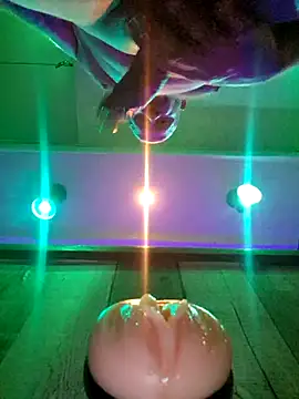 Snapshot of RomWoolf chatting on 02-24-25, 07:19 RomWoolf online show from 02-24-25, 07:19