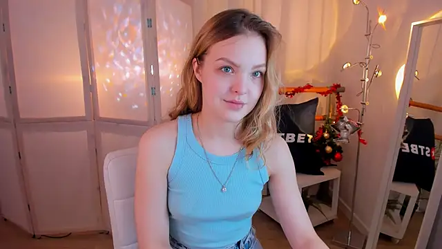 Snapshot of stay_with_alice chatting on 12-19-24, 07:51 stay with alice online show from 12-19-24, 07:51