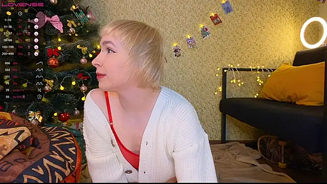 EmmyAmbros online show from 12-30-24, 05:23