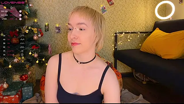 EmmyAmbros online show from 01-24-25, 06:14