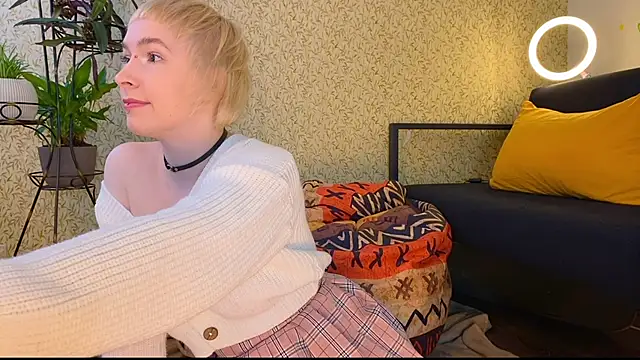 EmmyAmbros online show from 02-09-25, 09:47