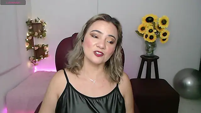 ana milf online show from 03-01-26, 11:45