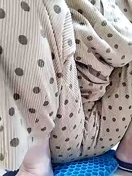 Mie610 online show from 01-03-25, 01:05