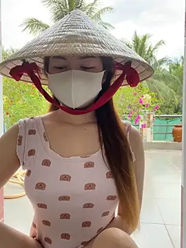 BabyThree  online show from 10-26-25, 07:58