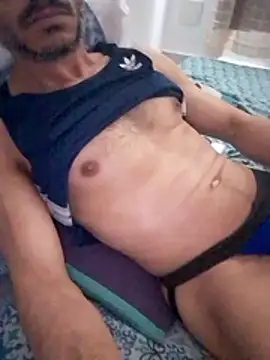 Snapshot of funguybr36 chatting on 11-26-25, 06:20 funguybr36 online show from 11-26-25, 06:20