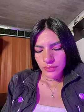 Snapshot of liss_hot_ chatting on 10-09-25, 08:40 liss hot online show from 10-09-25, 08:40