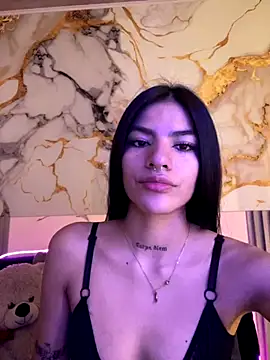 Snapshot of liss_hot_ chatting on 11-12-25, 09:47 liss hot online show from 11-12-25, 09:47