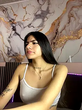 Snapshot of liss_hot_ chatting on 11-21-25, 03:00 liss hot online show from 11-21-25, 03:00