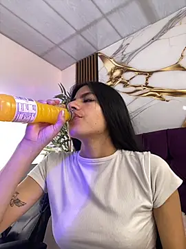 Snapshot of liss_hot_ chatting on 11-27-25, 08:22 liss hot online show from 11-27-25, 08:22