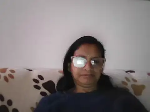 Snapshot of titssmall123 chatting on 12-31-24, 11:09 titssmall123 online show from 12-31-24, 11:09