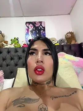 Snapshot of saragill323 chatting on 01-18-25, 07:48 saragill323 online show from 01-18-25, 07:48