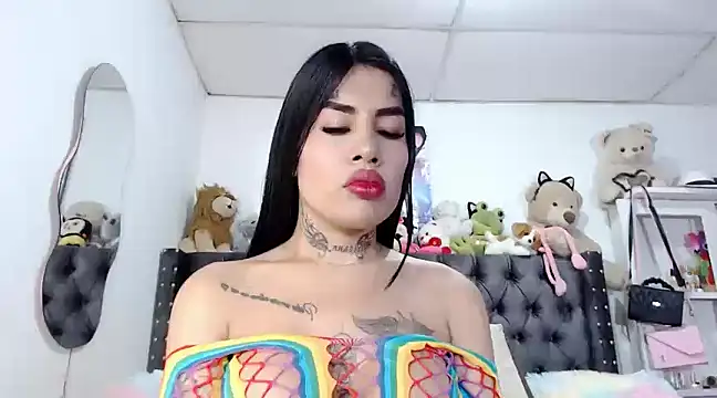 Snapshot of saragill323 chatting on 02-04-25, 07:33 saragill323 online show from 02-04-25, 07:33