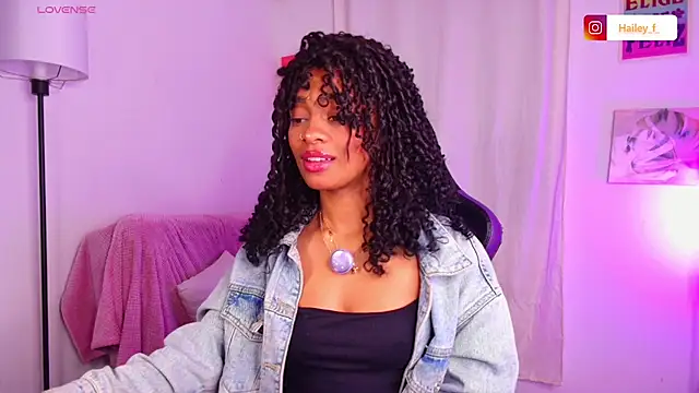 Heily Fox online show from 03-22-25, 06:43