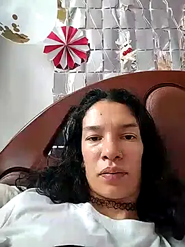 rebekka simpson online show from 01-05-25, 03:23