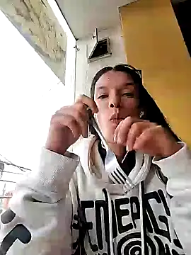 rebekka simpson online show from 02-01-25, 07:02