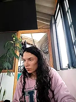 rebekka simpson online show from 03-06-25, 04:49