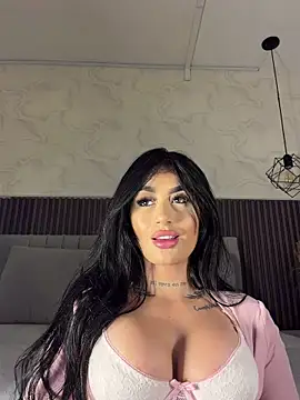 SOPHICARTERS online show from 04-25-26, 02:25