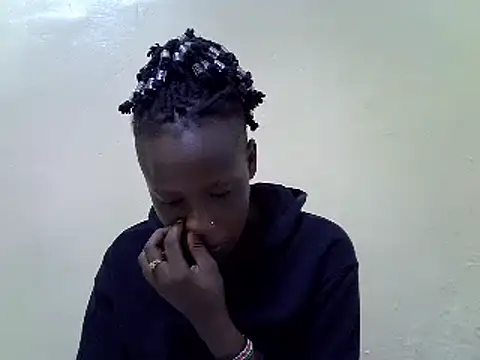 Snapshot of Spicey_diana chatting on 01-19-25, 05:18 Spicey diana online show from 01-19-25, 05:18