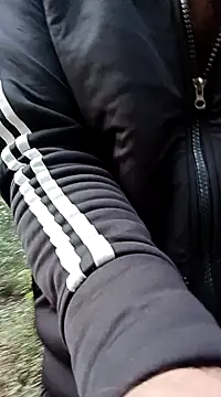 Snapshot of RockyNonStop chatting on 01-03-25, 09:58 RockyNonStop online show from 01-03-25, 09:58