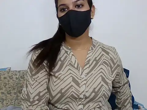 Snapshot of sparkling_queen chatting on 12-10-24, 04:38 sparkling queen online show from 12-10-24, 04:38