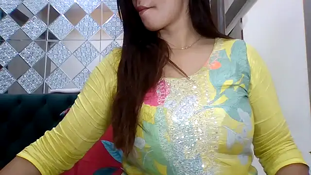 sparkling queen online show from 11-05-25, 01:55