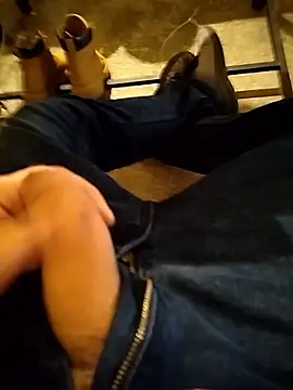 A man in public online show from 01-09-26, 12:41