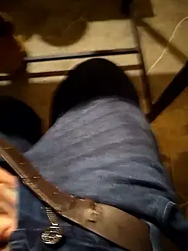 A man in public online show from 01-10-26, 07:59