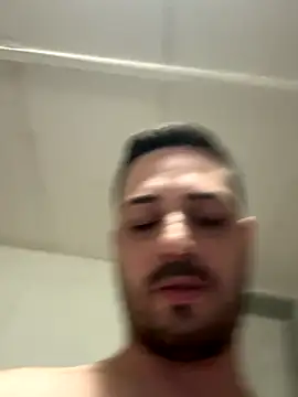 Snapshot of iltoscano95 chatting on 10-10-25, 06:40 iltoscano95 online show from 10-10-25, 06:40