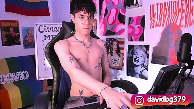 cinnamon boyxxx online show from 03-09-25, 07:12