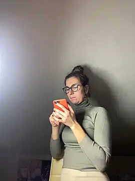 ur pleasure  online show from 12-10-24, 07:22