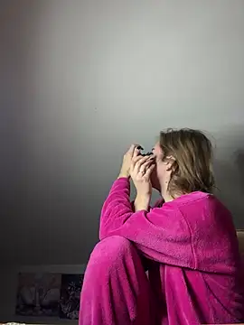 ur pleasure  online show from 01-12-25, 08:25