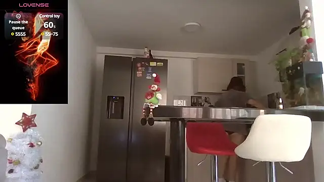 saramartinez1000 online show from 12-27-24, 02:43