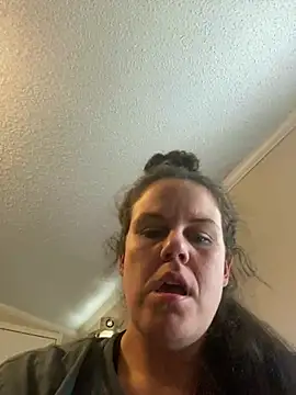 velvetta  online show from 12-28-24, 08:36