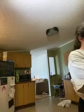 velvetta  online show from 12-29-24, 03:35